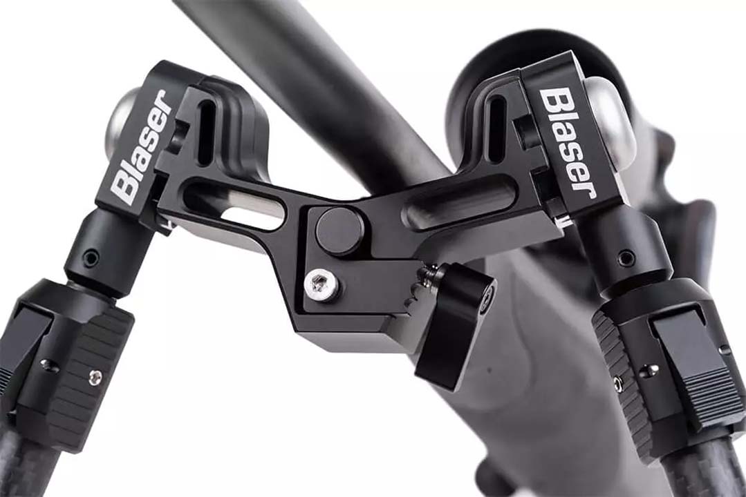 BLA_Ultimate_Bipod_Sicherungsschraube_offen.jpg